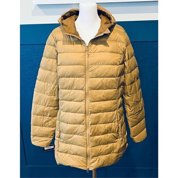 Eddie Bauer Women's CirrusLite Down Parka - Picture 2 of 7